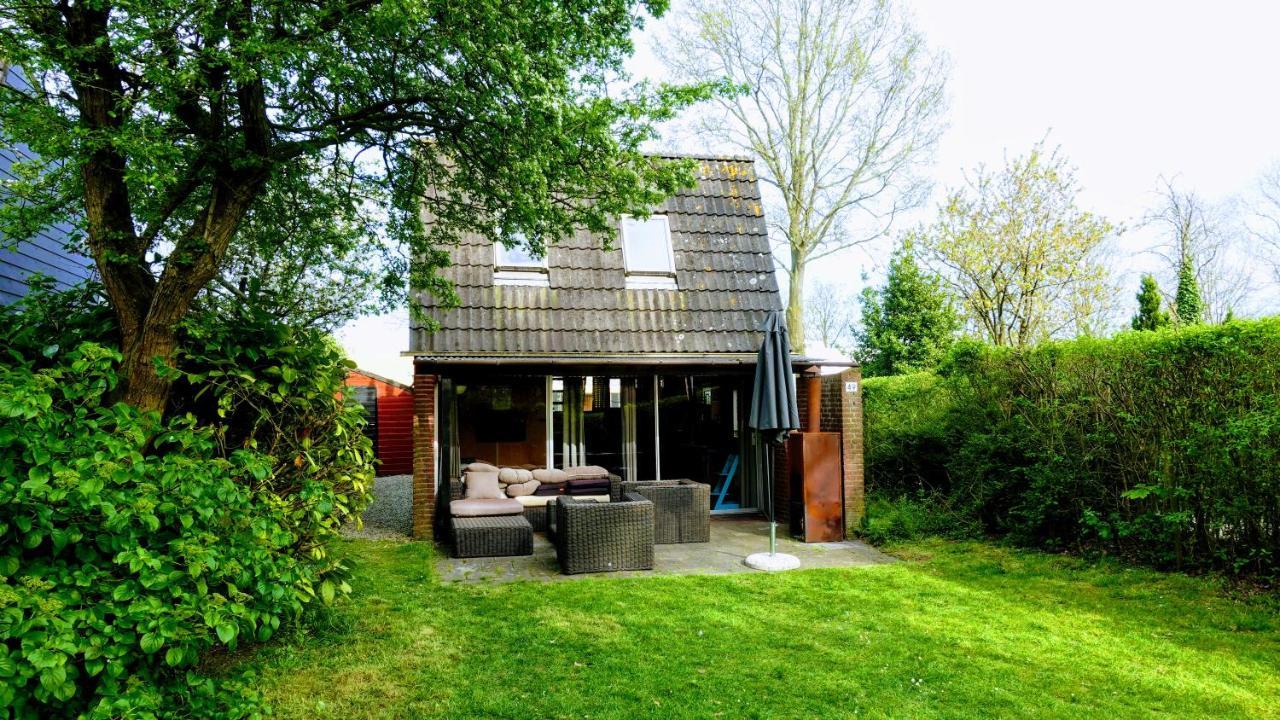 Oude-Tonge Holiday House Near Fishing Waters Экстерьер фото