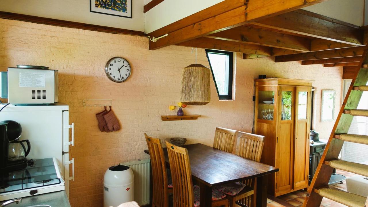 Oude-Tonge Holiday House Near Fishing Waters Экстерьер фото